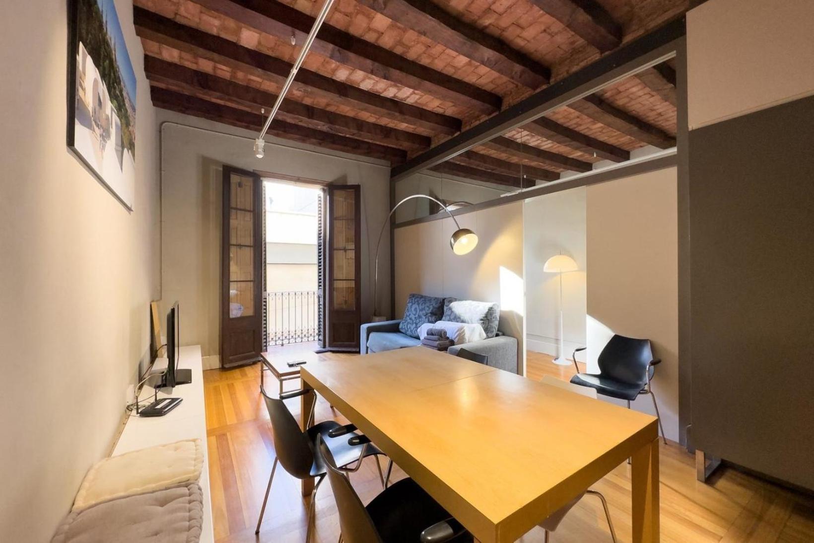 Appartement Fuer 5 Personen Ca 70 Qm In Barcelona-gracia, Costa Brava Costa Del Maresme *